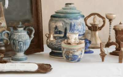 What’s Hot in Antiques Now? Top Tips for Displaying Vintage Decor Collections